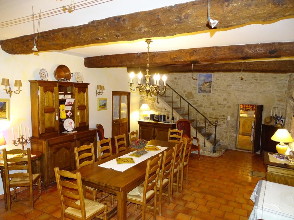 Bastide Des Princes B&B Caderousse Eksteriør bilde