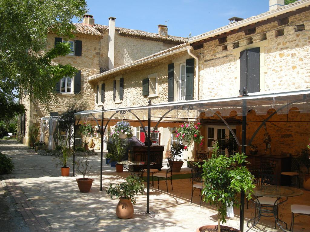 Bastide Des Princes B&B Caderousse Eksteriør bilde